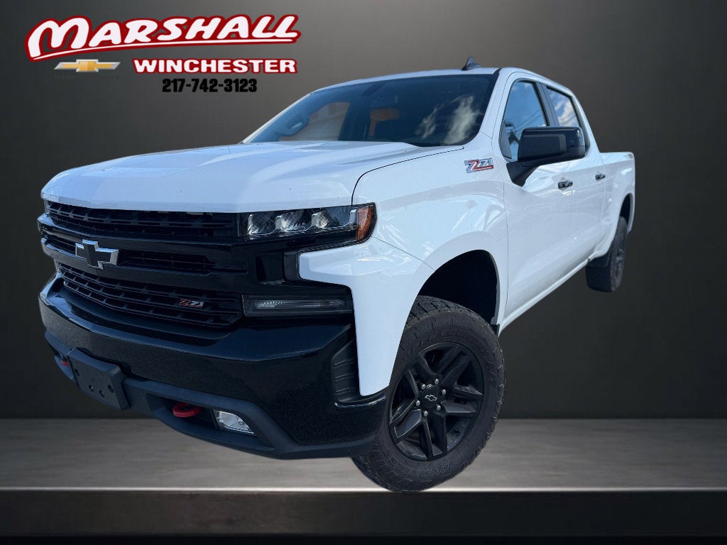 2019 Chevrolet Silverado 1500 LT Trail Boss in Summit White — front three-quarter view